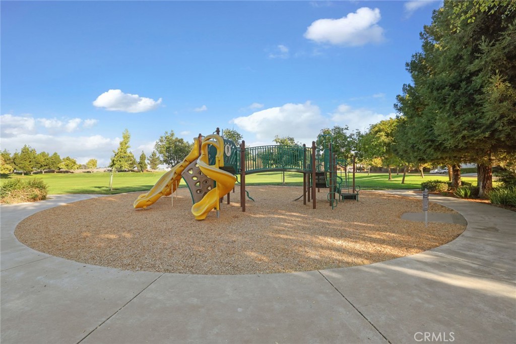 1725 1725 Luna Bella Lane, Manteca, CA 95337
