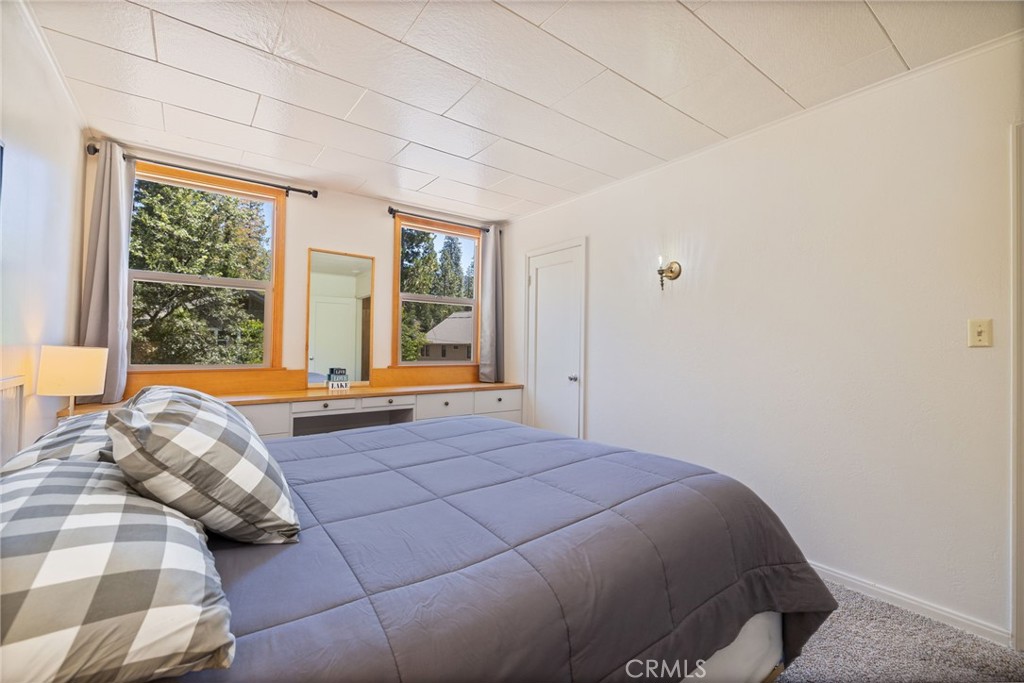 39162 Manzanita, Bass Lake, CA 93604