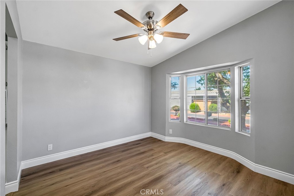 1218 E Cleveland #103, Madera, CA 93628