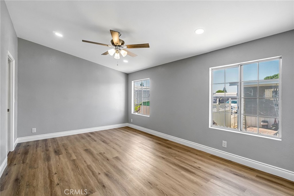 1218 E Cleveland #103, Madera, CA 93628