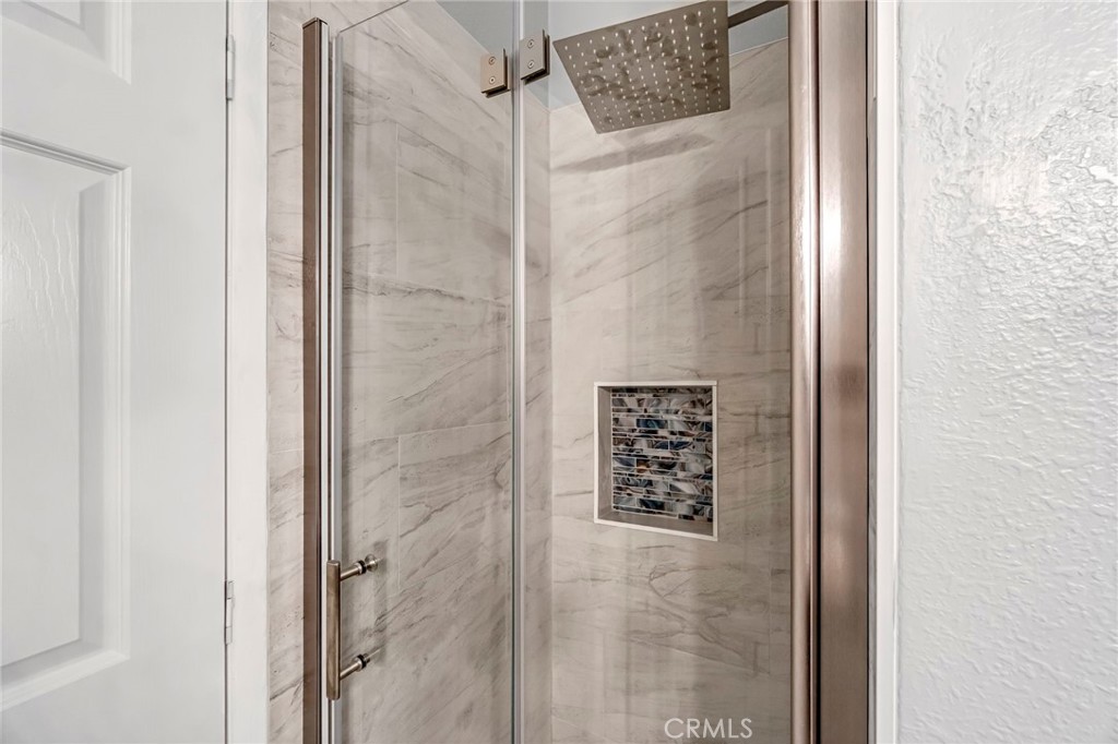 1218 E Cleveland #103, Madera, CA 93628