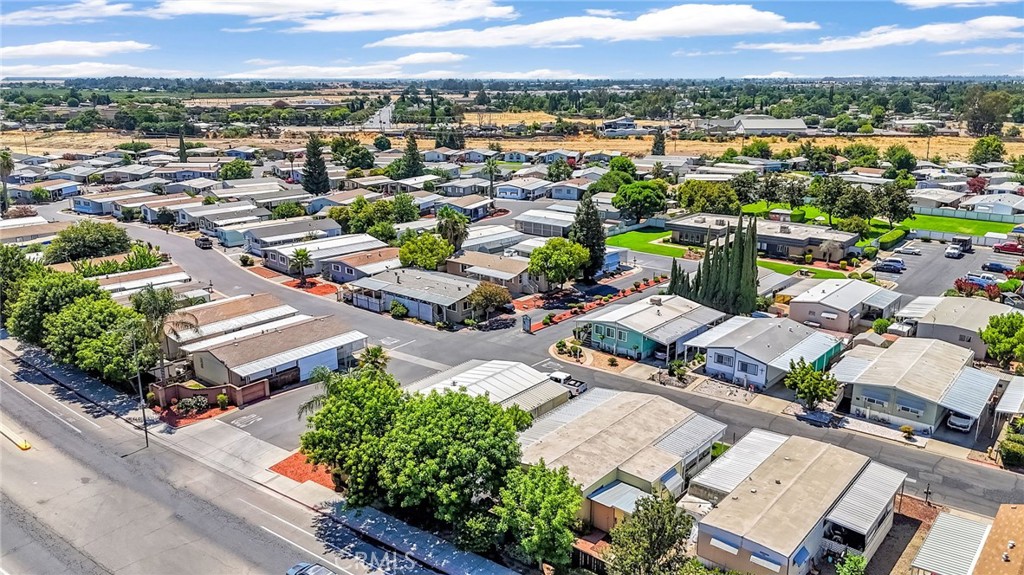 1218 E Cleveland #103, Madera, CA 93628