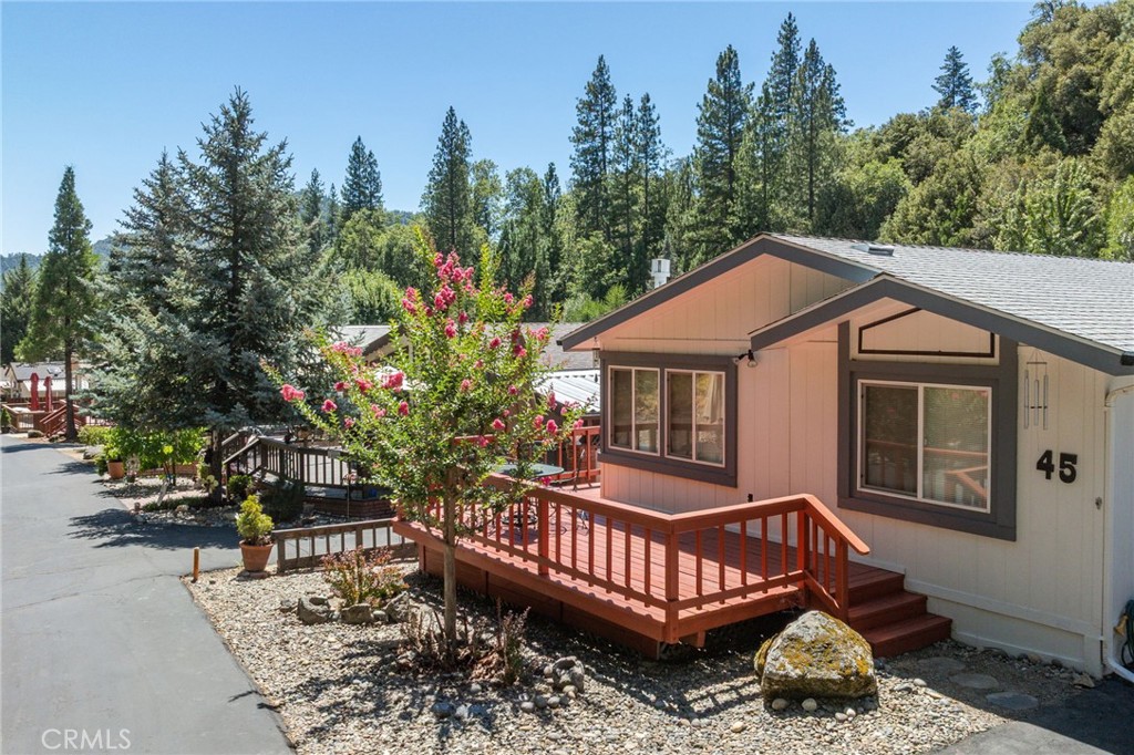 39737 Road 274 #45, Bass Lake, CA 93604