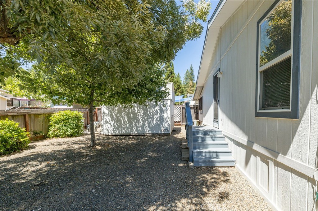 39737 Road 274 #45, Bass Lake, CA 93604