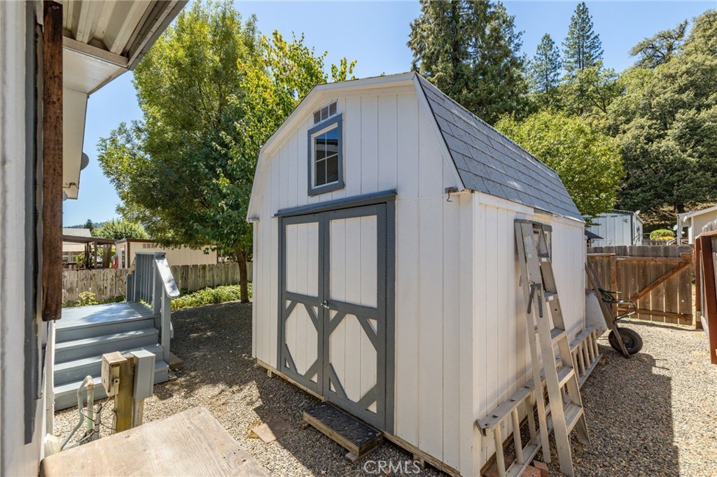 39737 Road 274 #45, Bass Lake, CA 93604