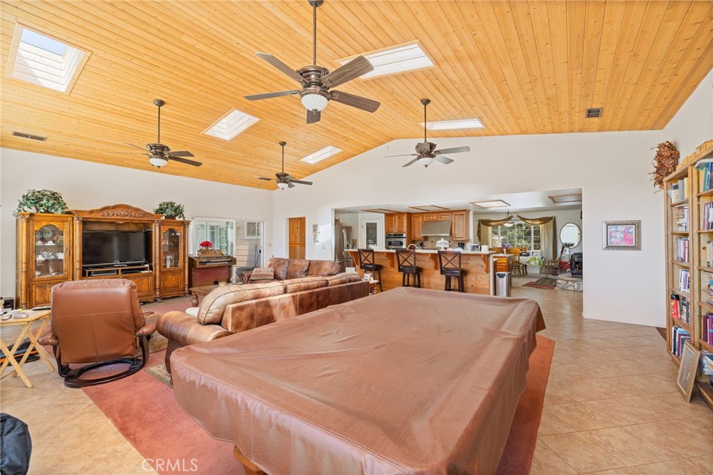 45544 Pine River Rd, Ahwahnee, CA 93601