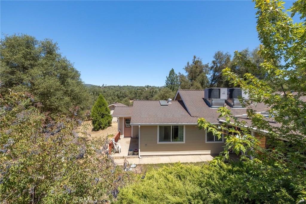 45544 Pine River Rd, Ahwahnee, CA 93601