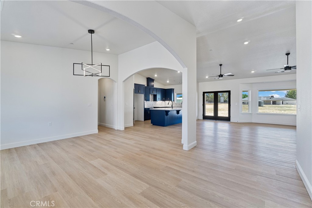 21035 Forest Glen Rd, Madera, CA 93638