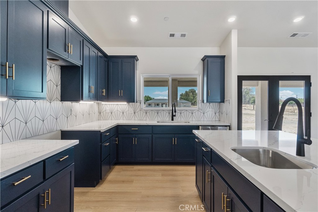 21035 Forest Glen Rd, Madera, CA 93638