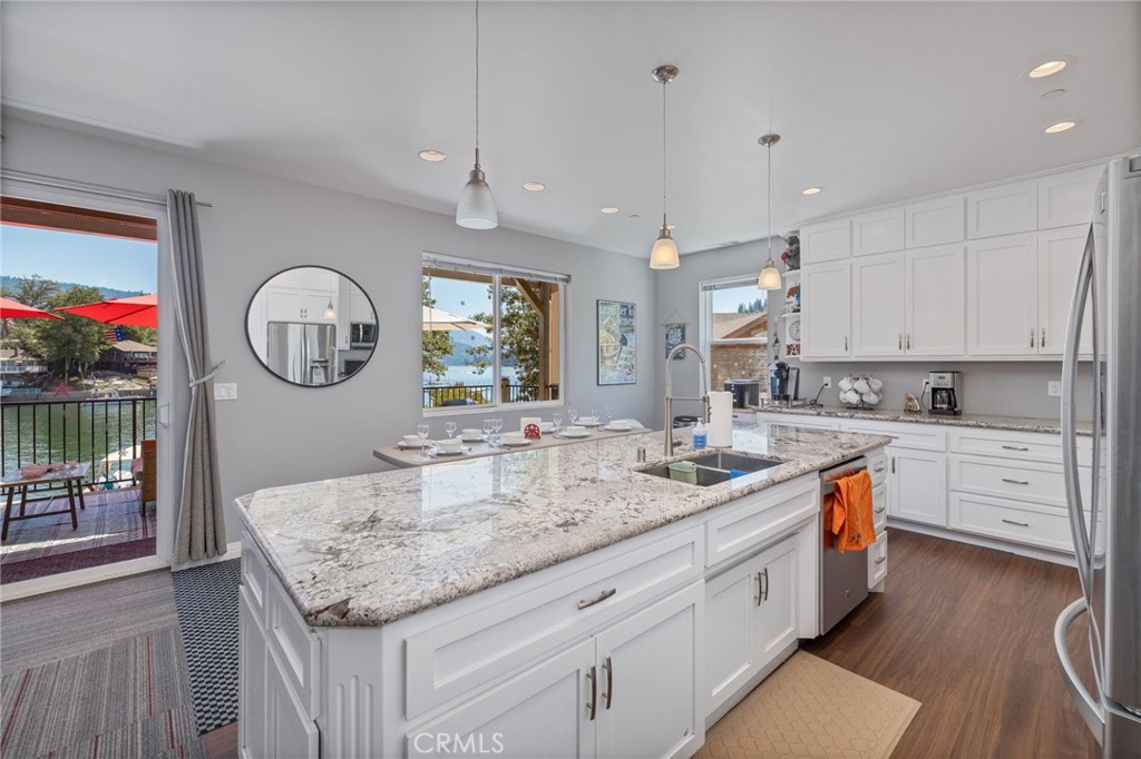 39317 Point, Bass Lake, CA 93604