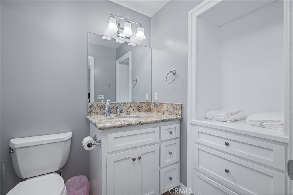 39317 Point, Bass Lake, CA 93604