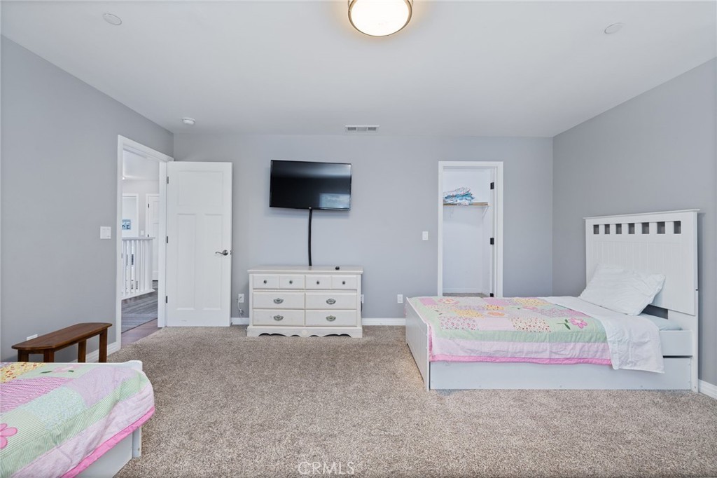 39317 Point, Bass Lake, CA 93604