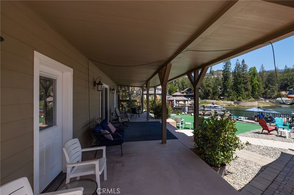 39317 Point, Bass Lake, CA 93604