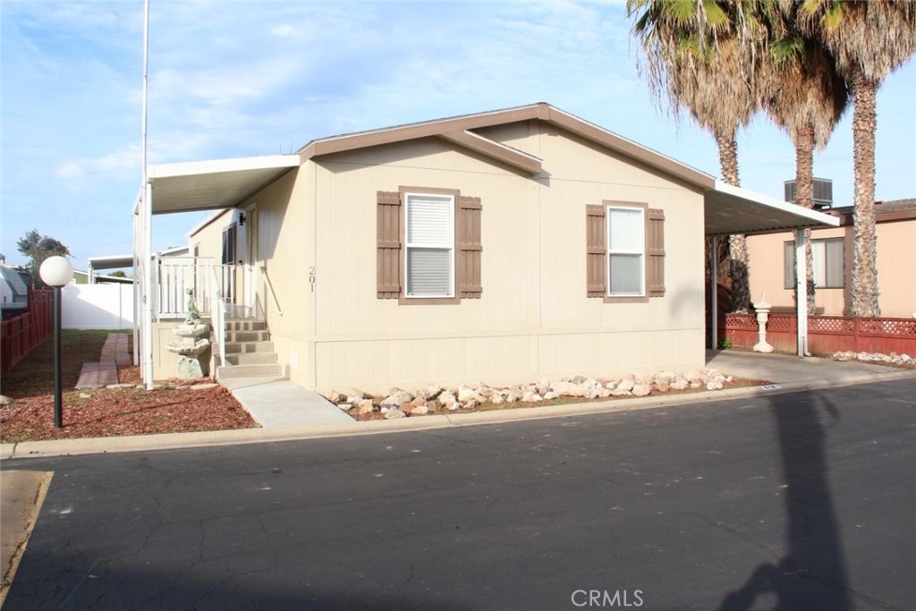 2572 S willow Ave #201, Fresno, CA 93875