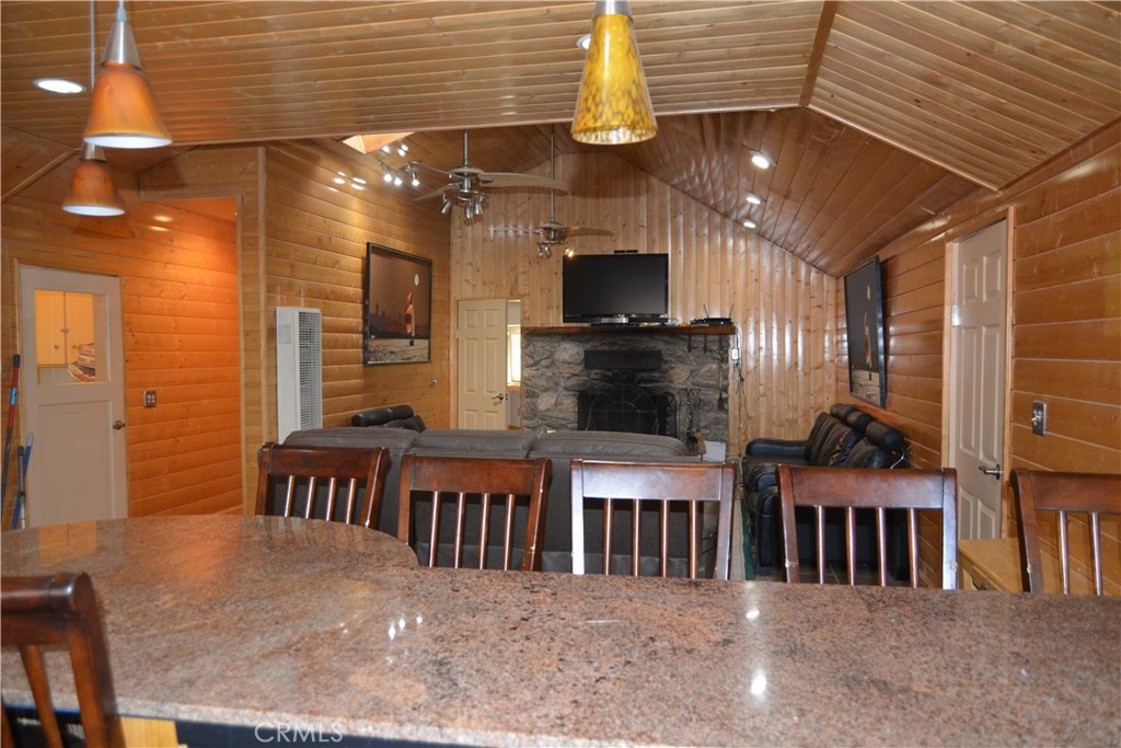 39656 Red Bud, Bass Lake, CA 93604