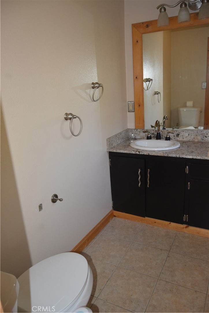 39656 Red Bud, Bass Lake, CA 93604