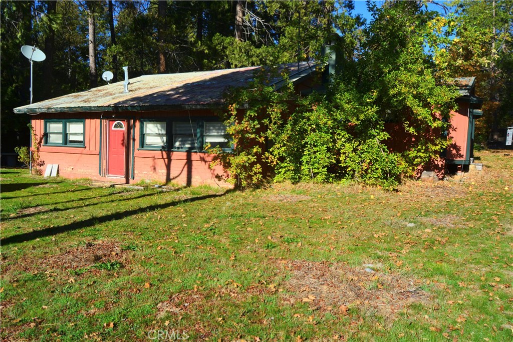 39656 Red Bud, Bass Lake, CA 93604