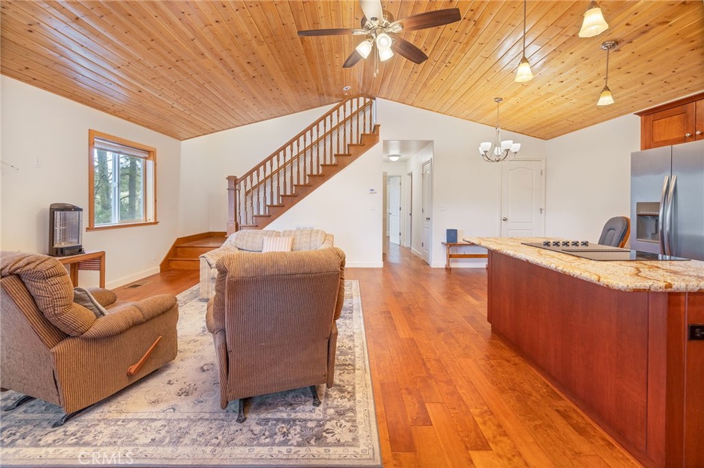 37745 Marina View, Bass Lake, CA 93604