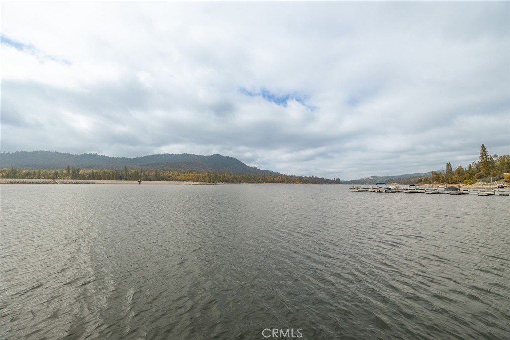 37745 Marina View, Bass Lake, CA 93604