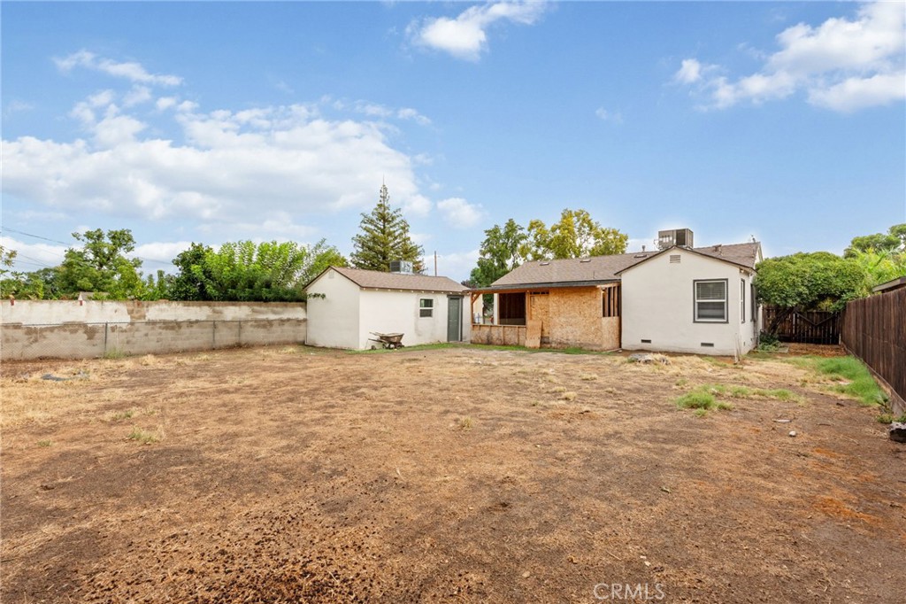 818 W Peralta, Fresno, CA 93705