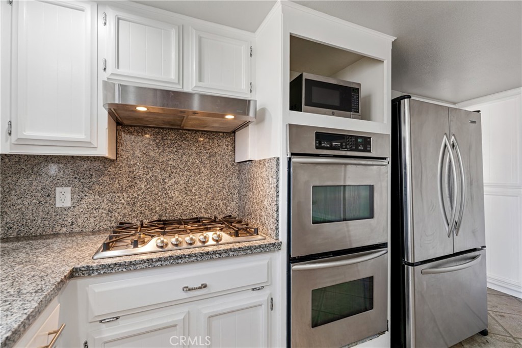 1077 Pecan, Madera, CA 93637