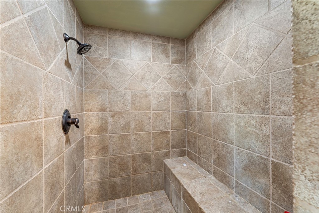 1077 Pecan, Madera, CA 93637