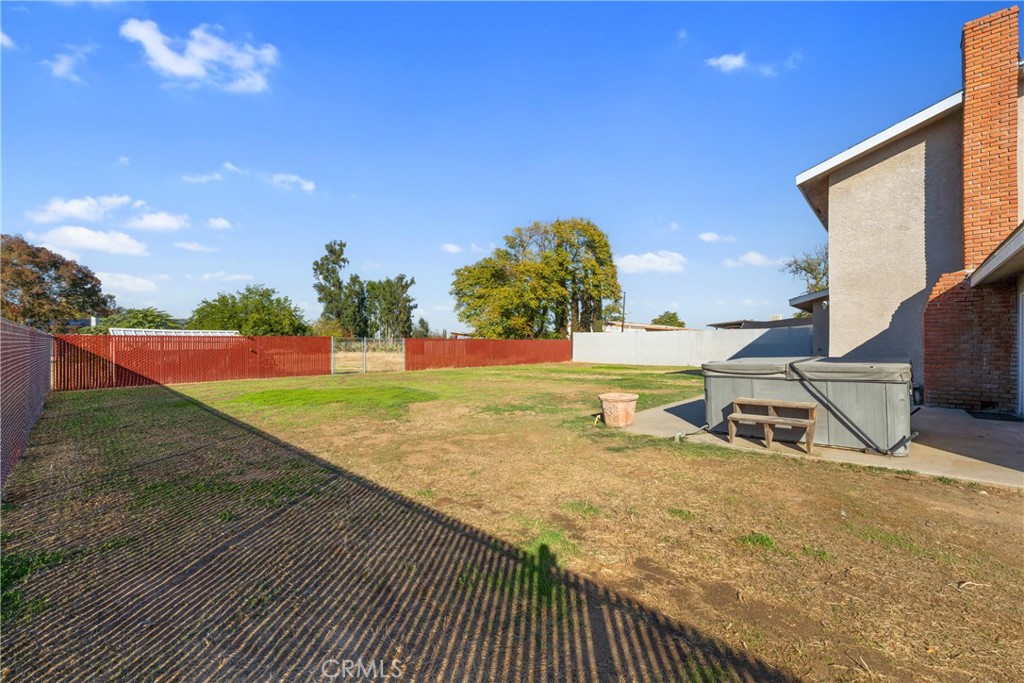 1077 Pecan, Madera, CA 93637