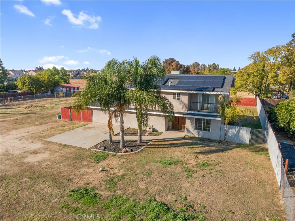 1077 Pecan, Madera, CA 93637