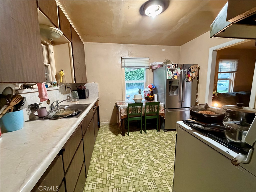 313 S K, Madera, CA 93637