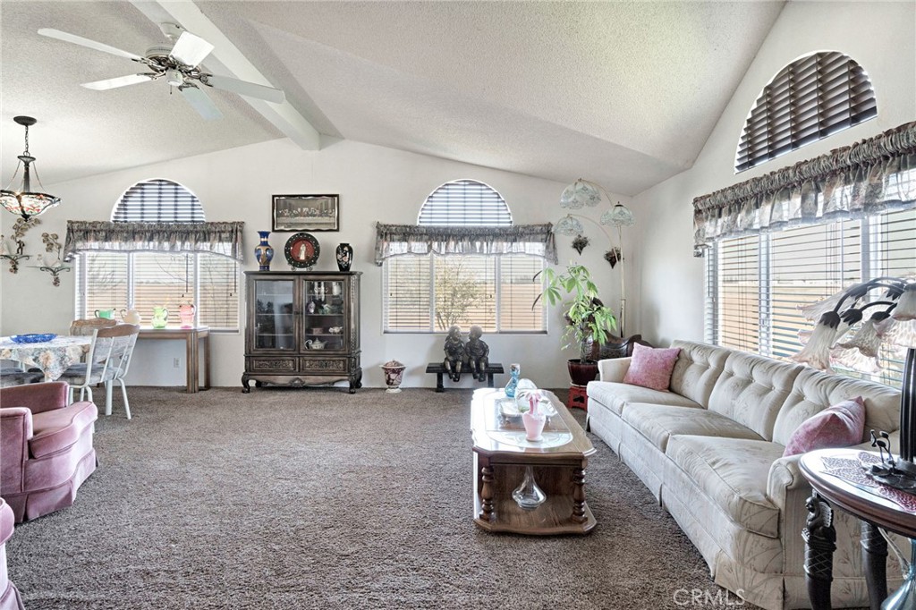 25750 Avenue 20 1/2, Madera, CA 93638