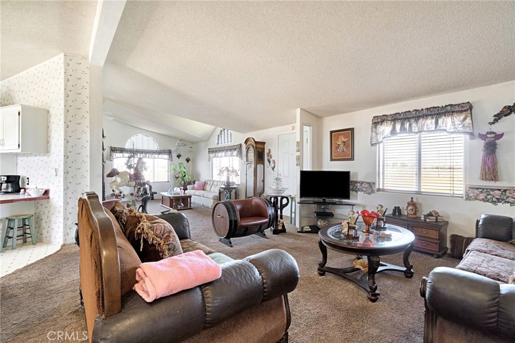 25750 Avenue 20 1/2, Madera, CA 93638