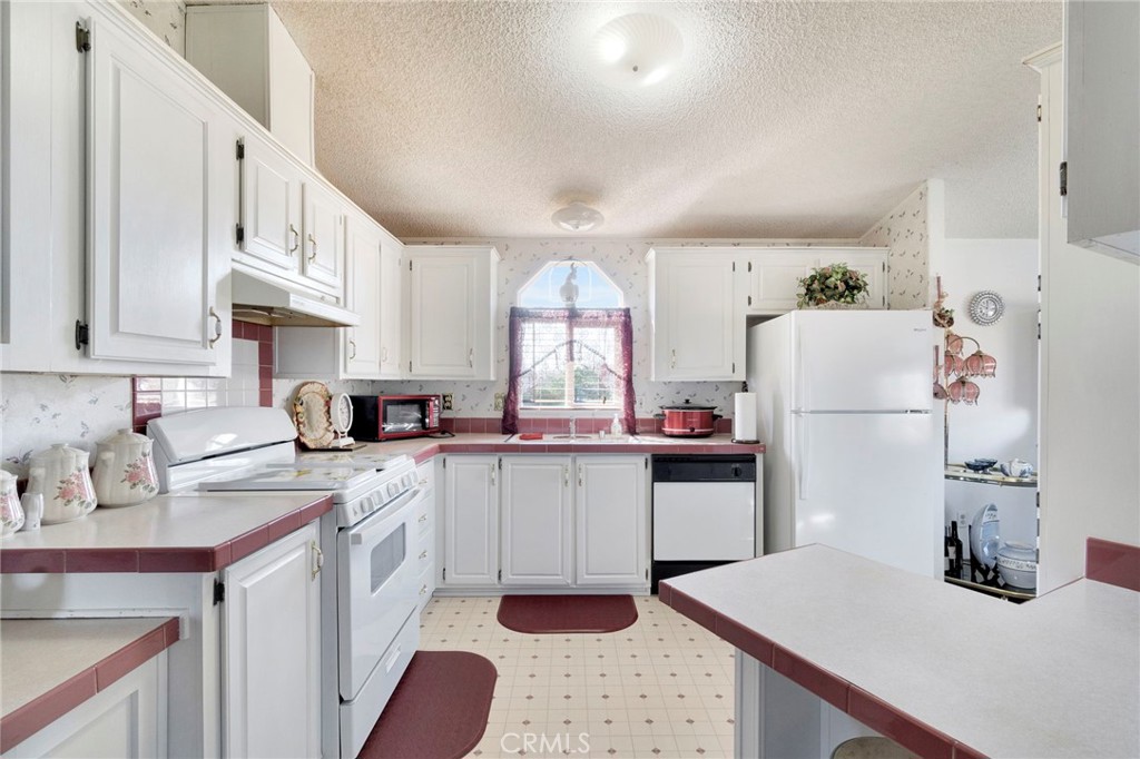 25750 Avenue 20 1/2, Madera, CA 93638