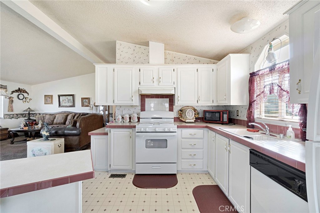 25750 Avenue 20 1/2, Madera, CA 93638