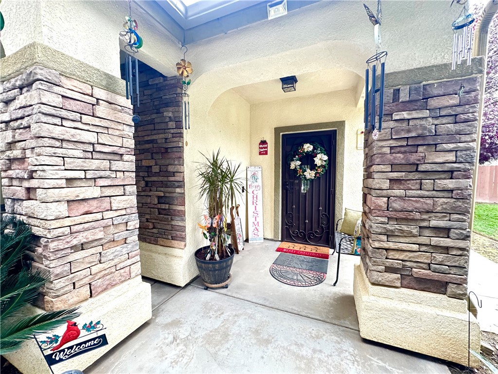 1085 Saunders, Madera, CA 93637