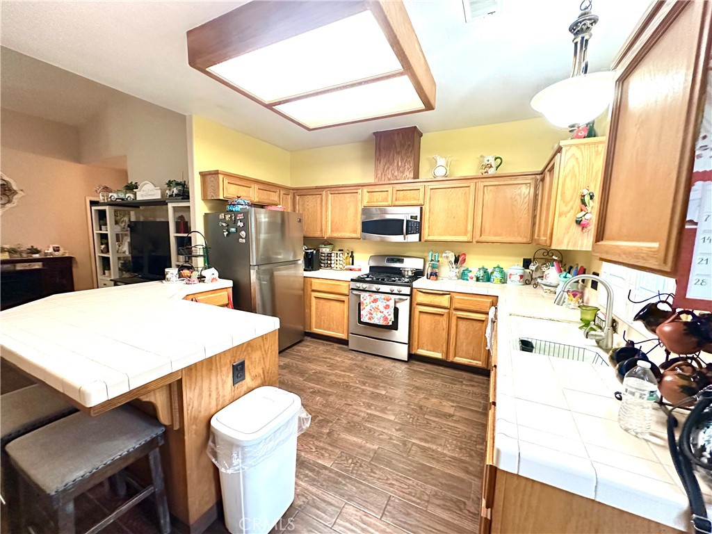 1085 Saunders, Madera, CA 93637