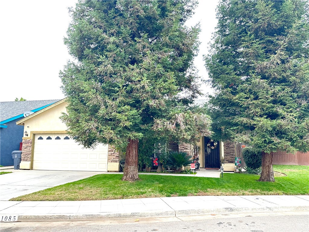 1085 Saunders, Madera, CA 93637