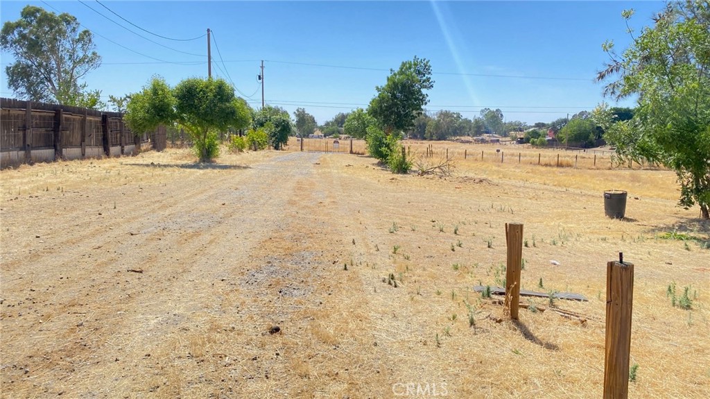 17063 Anaconda Rd, Madera, CA 93636