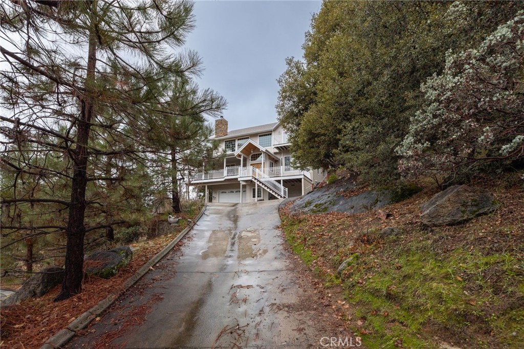 39818 Granite Ridge, Bass Lake, CA 93604