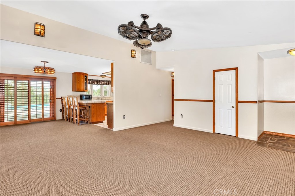 42802 Woodmar Dr, Coarsegold, CA 93614