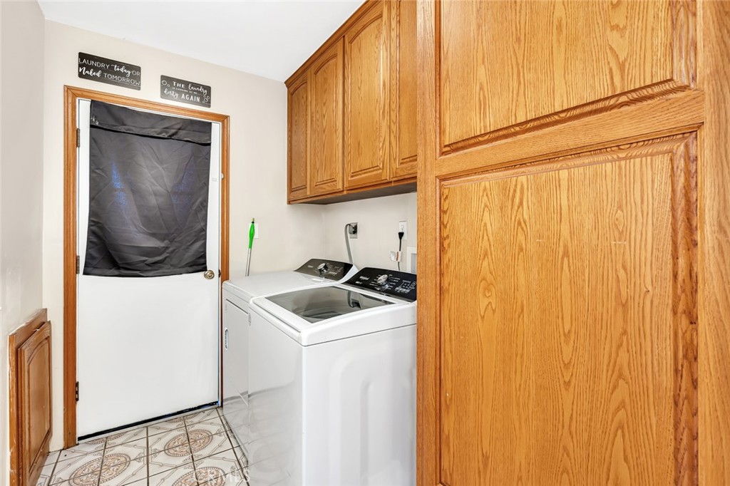 42802 Woodmar Dr, Coarsegold, CA 93614