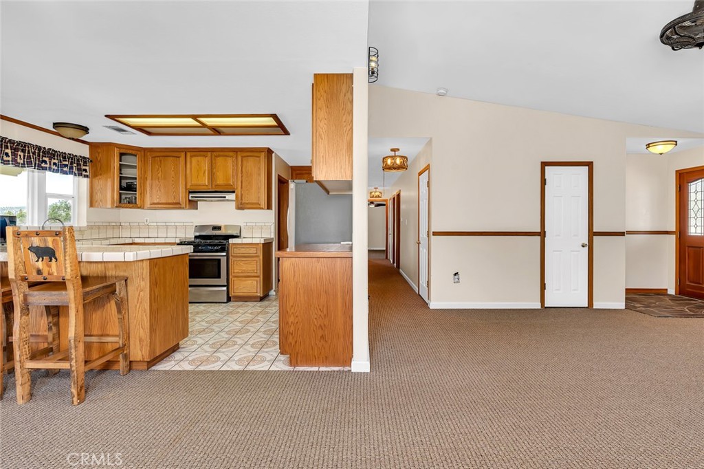 42802 Woodmar Dr, Coarsegold, CA 93614