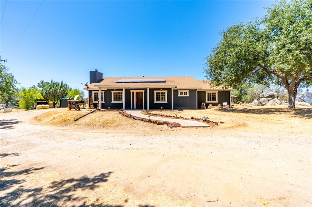 42802 Woodmar Dr, Coarsegold, CA 93614