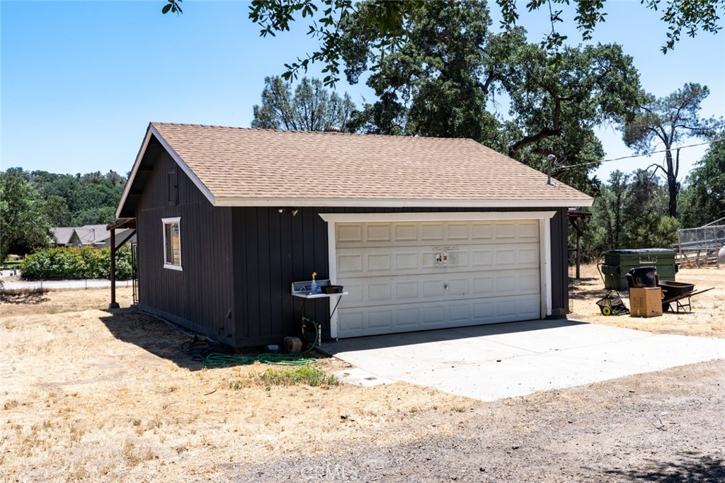 42802 Woodmar Dr, Coarsegold, CA 93614