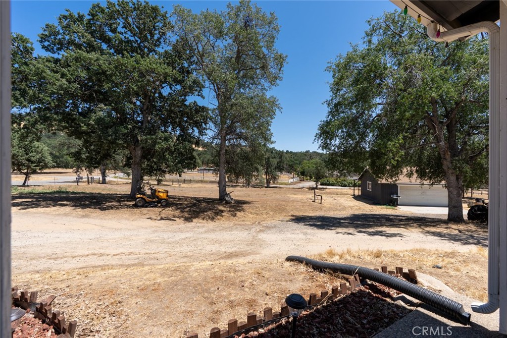 42802 Woodmar Dr, Coarsegold, CA 93614