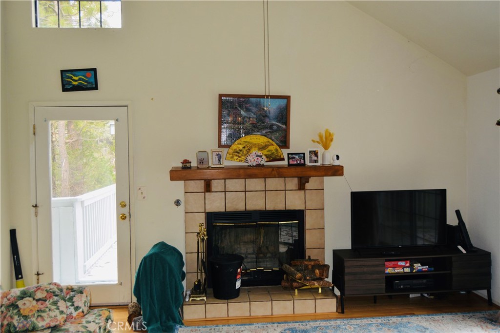 40748 Foxboro Ct, Bass Lake, CA 93604