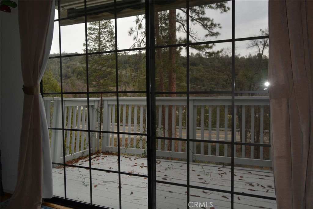 40748 Foxboro Ct, Bass Lake, CA 93604