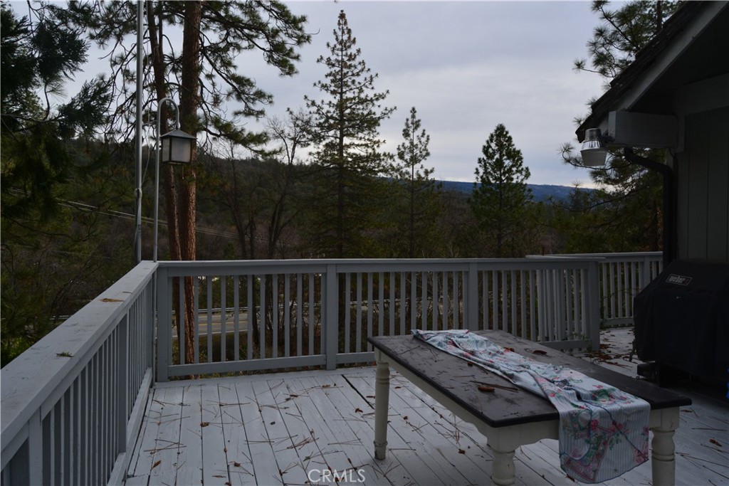 40748 Foxboro Ct, Bass Lake, CA 93604