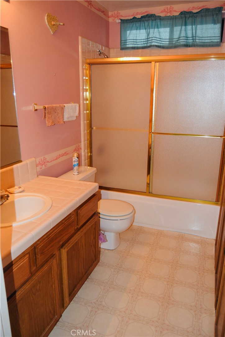 40748 Foxboro Ct, Bass Lake, CA 93604