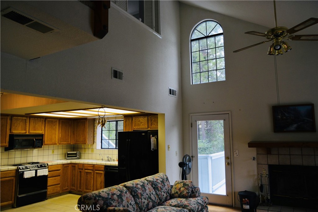 40748 Foxboro Ct, Bass Lake, CA 93604