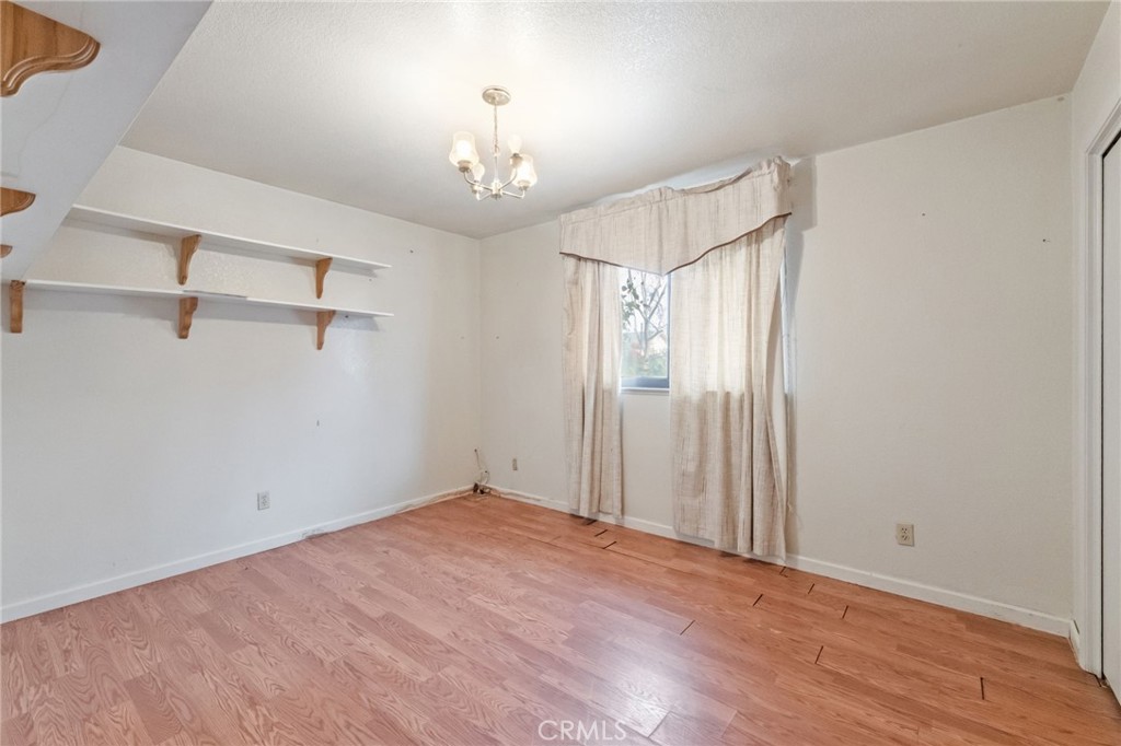 17214 Crescent Dr, Madera, CA 93638